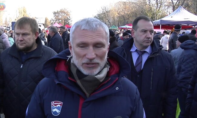 Путінський прихвостень поїхав на Донбас для контролю: "Справді все дотримується..."