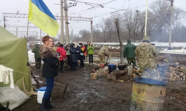 Блокадники вигадали нові вимоги