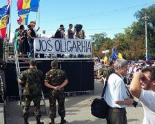 В Молдове снизили цены на свет, газ и хлеб, чтобы успокоить митингующих