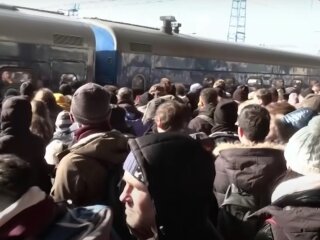 Эвакуация. Фото: скрин youtube