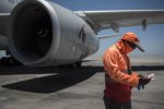 Забобонна пенсіонерка мало не зірвала авіарейс