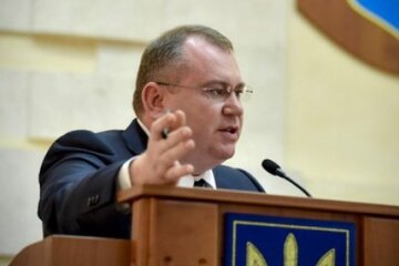 Днепровскому губернатору вернули угнанный внедорожник