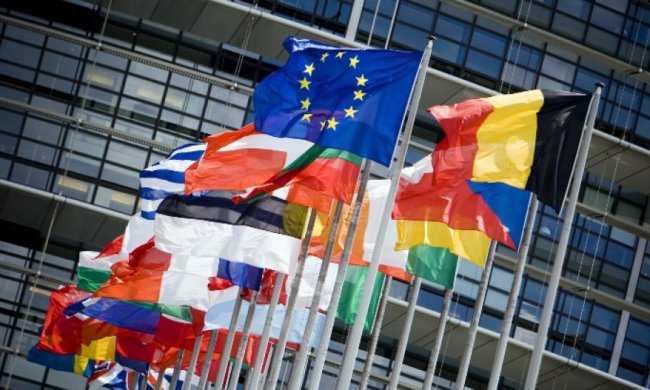 Проблема миграции грозит Шенгенскому соглашению - Меркель