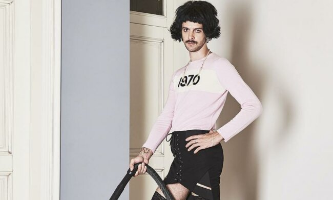 Макс Барских перевоплотился во Фредди Меркьюри