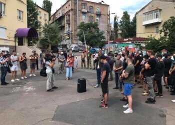 “Штаб Оборони Києва” (ШОК) анонсував масові акції протесту проти забудовниці Молчанової - ЗМІ