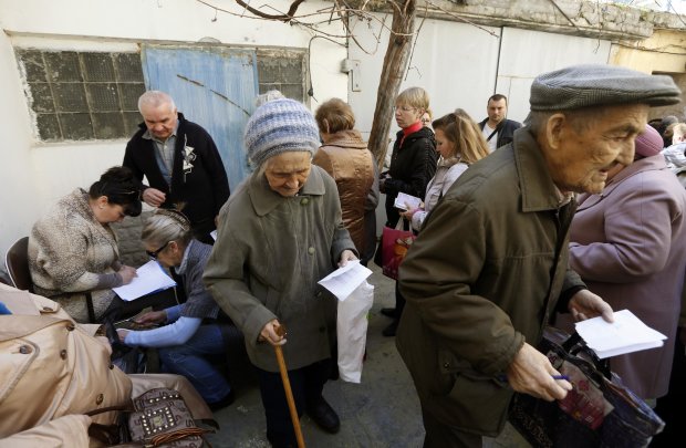 Украинцам подготовили хорошие надбавки: все бегом на пенсию