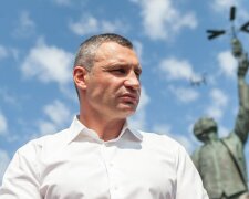 Кабмин уволил Кличко с должности главы КГГА: вслед за ним пошла Супрун