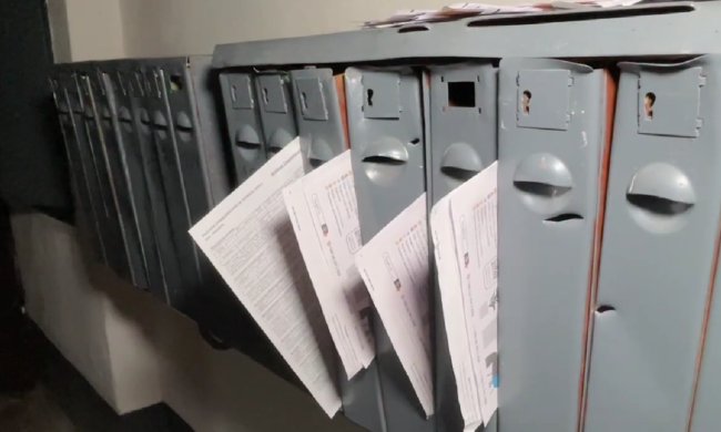 Коммунальные платежки. Фото: скрин youtube