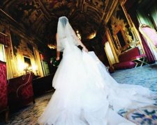 На 15 хвилин вистачило: чоловік розлучився з нареченою прямо на весіллі