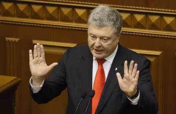 Лещенко розповів, куди втече Порошенко після виборів: два напрямки