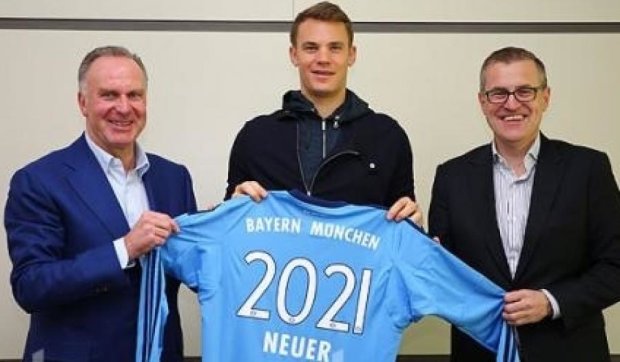 Воротар Нойєр підписав з "Баварією" новий контракт на 5 років