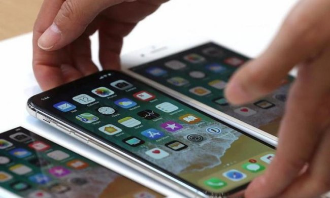 Apple почала роботу над iPhone 2018
