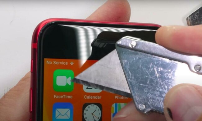 iPhone SE, скріншот відео