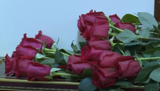 Розы, скриншот youtube