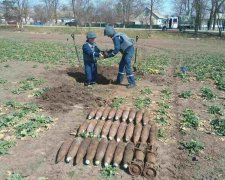 Друга Ічня: у стінах дитячого табору ховали тонни вибухівки та зброї