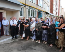 “Тепер наш татусик вище неба”: на Львівщині прощаються із трагічно загинувшим пілотом