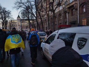 Мітинг на підтримку Петра Порошенка в центрі Києва, фото Знай.ua