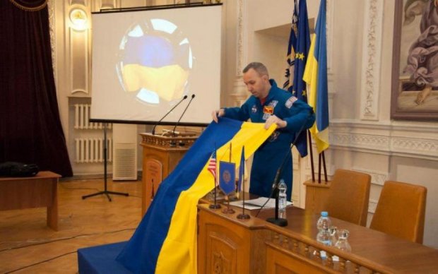 Не стоит привязываться к Земле: астронавт NASA рассказал украинцам о жизни в космосе