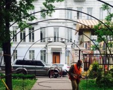 У Києві з'явиться тунель кохання