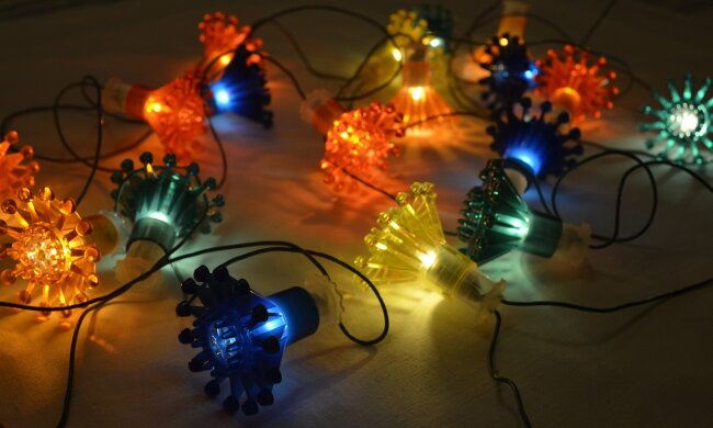 гірлянда / фото: Pixabay