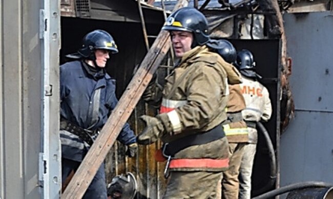 Три мощных взрыва прогремели под Киевом