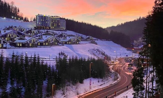 Буковель, фото з вільних джерел