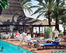 Антикоррупционер из Рады "наборола" себе на хоромы в Испании