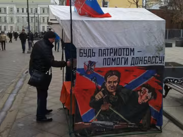 Біля дому Нємцова вербують бойовиків на Донбас