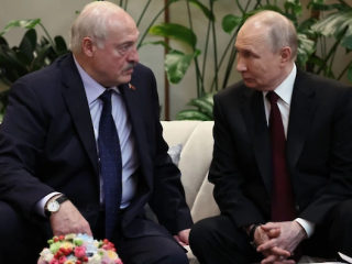 Александр Лукашенко угрожает Украине