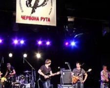 Фестиваль «Червона рута» проходить у Маріуполі