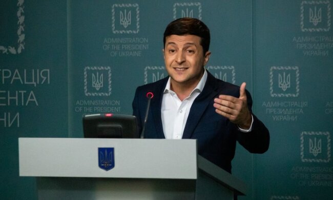 Сховався від народу: Зеленський проведе секретне зібрання, тільки для обраних