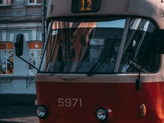 Пассажиры в киевском метро