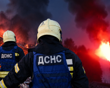 Пожар в квартире на последнем этаже девятиэтажки в центре Днепра