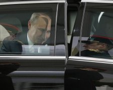 Инаугурация Путина: мир увидел эксклюзивный "царский" лимузин