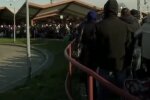 Тернополяне ночуют под банками, чтобы накормить голодных детей