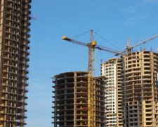 Київський будівельник провалився в шахту і загинув