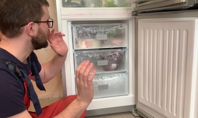 Холодильник. Фото: скрин youtube
