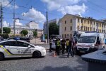 У Львові некерований легковик "припаркувався" в будинок, водій не встиг навіть зойкнути: фатальні подробиці