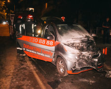 У Києві вибухнула машина з піцою: кавказець захотів смаколиків "з димком"