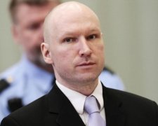 Убийце-нацисту разрешили приводить в камеру женщин