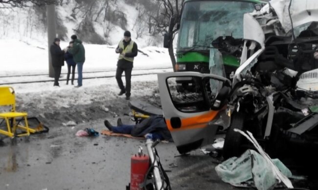 Постраждалий у ДТП фельшер вийшов із коми через півтора місяця