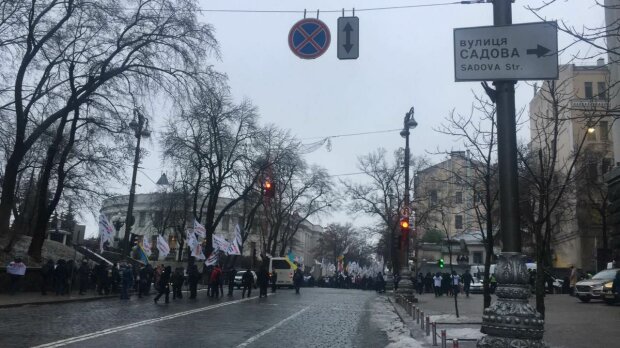 У Києві знову мітингують, фото: Telegram