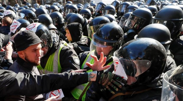Столкновения в Черкассах: активисту предъявили сразу три обвинения