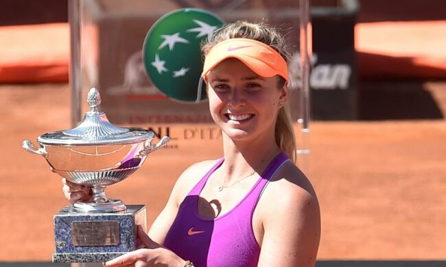 Світоліна - одна з претенденток на звання найкращої тенісистки місяця