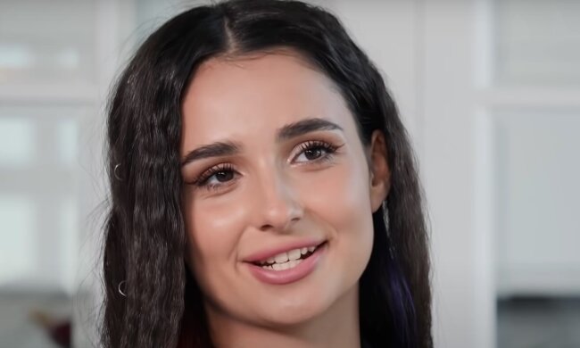 Анна Тринчер. Фото: скрин youtube