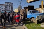 Под Днепром неуправляемый мусоровоз снес ребенка, жуткое видео