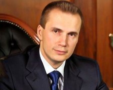 ГПУ не дала Саші-стоматологу зняти гроші з рахунків