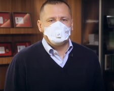 Філатов кинув камінь у Зеленського і натиснув на жалість дніпрян: "Годі лізти у кишеню і душу"