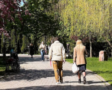 Украинцы, прогулка, фото из соцсетей