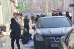 Дівчині на голову впав лід: Facebook KyivOperativ